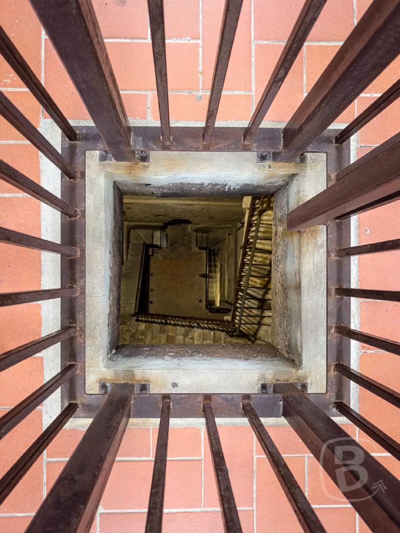 Lucca | Duomo di San Martino - Treppenhaus vom Glockenturm