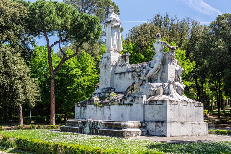 Arezzo | Monumento a Francesco Terarca