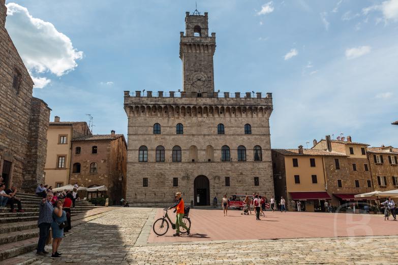 Montepulciano | Piazza Grande mit Palazzo Comunale