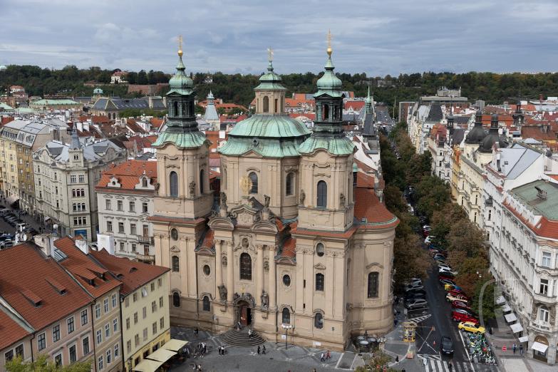 Tschechien/Prag | Altstädter Rathaus - Blick auf die St. Nikolaus Kirche