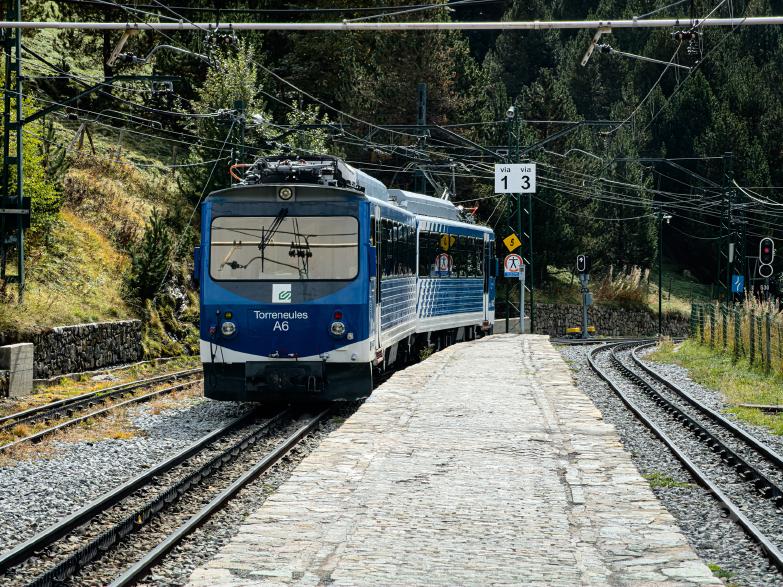 Vall de Núria | Einfahrender Zug