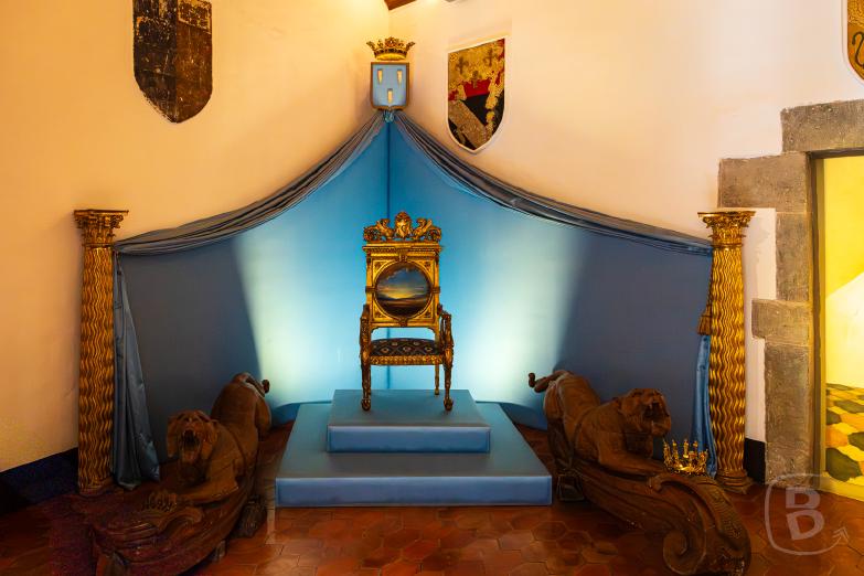 Púbol / Gala Dalí Castle | Dalís Thron
