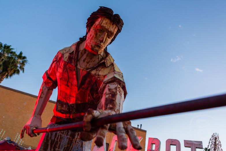 Las Vegas | Billardspieler im Neon Museum