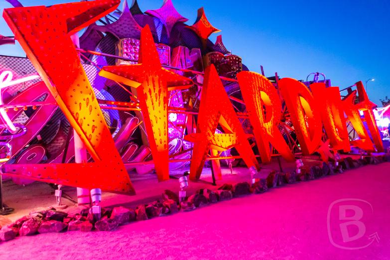 Las Vegas | Leuchtschild Stardust im Neon Museum