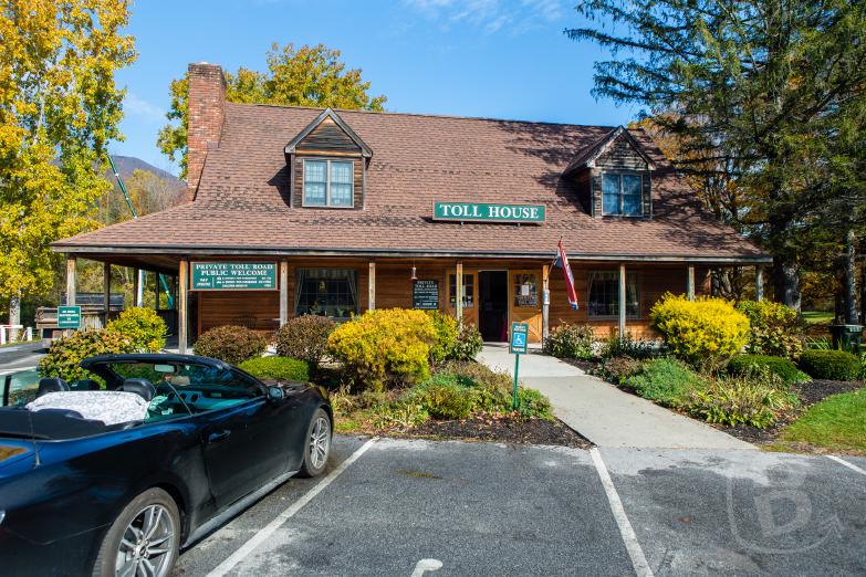 Manchester / Mount Equinox | Toll House des Skyline Drive