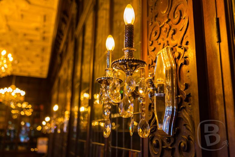 Toronto/Casa Loma | Beleuchtung in der Bibliothek