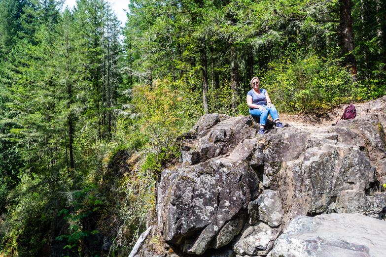 Eatonville | Jeannette an den Little Mashel Falls