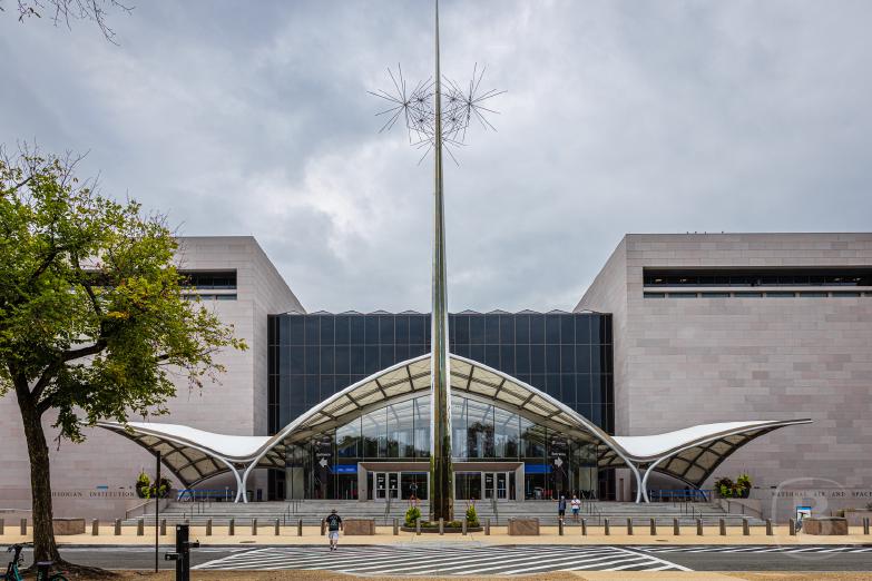 Washington DC | Eingang zum Smithsonian&rsquo;s National Air and Space Museum